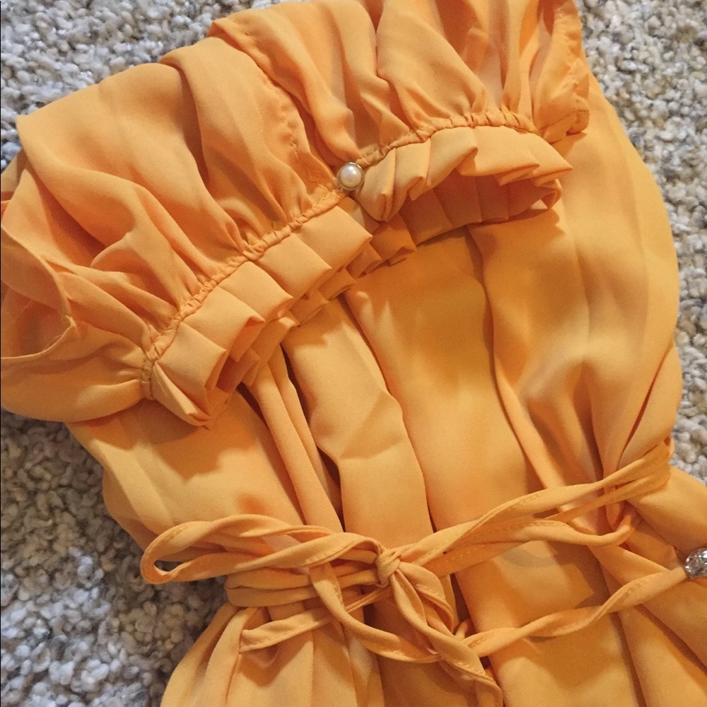 Dress - Picture 2 of 4